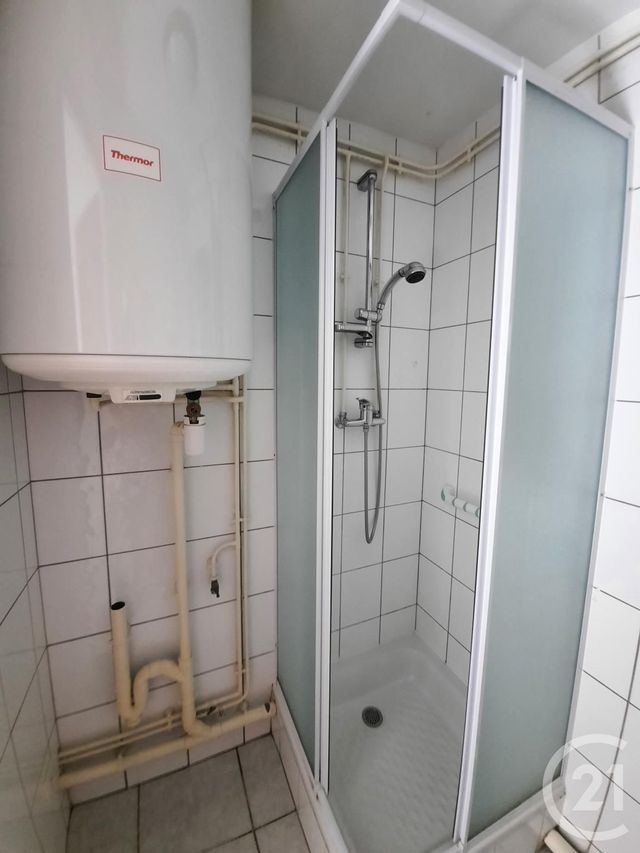 Appartement F2 &agrave; louer - 2 pi&egrave;ces - 27,33 m2 - Remiremont - 88 - LORRAINE