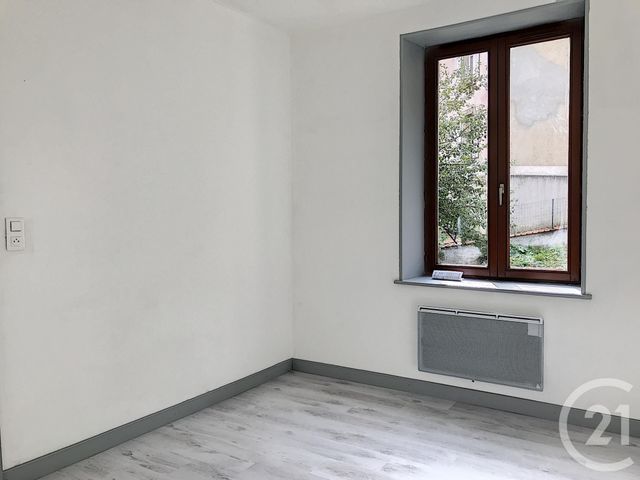 Appartement F2 &agrave; louer - 2 pi&egrave;ces - 39,75 m2 - Remiremont - 88 - LORRAINE