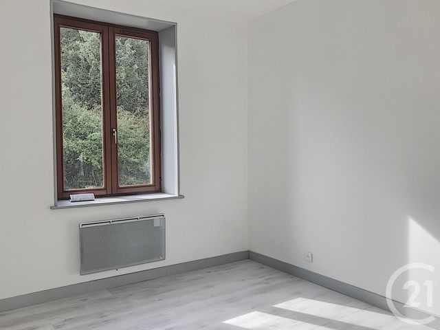 Appartement F2 &agrave; louer - 2 pi&egrave;ces - 39,75 m2 - Remiremont - 88 - LORRAINE