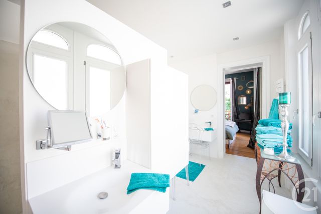 Maison &agrave; vendre - 11 pi&egrave;ces - 355,67 m2 - Remiremont - 88 - LORRAINE