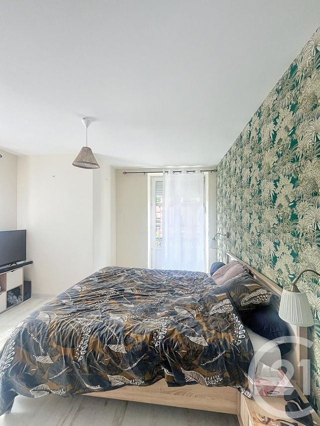 Appartement F3 &agrave; louer - 3 pi&egrave;ces - 87,26 m2 - Plombieres Les Bains - 88 - LORRAINE