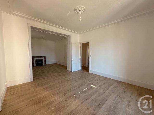Appartement F3 &agrave; louer - 3 pi&egrave;ces - 91,52 m2 - Remiremont - 88 - LORRAINE