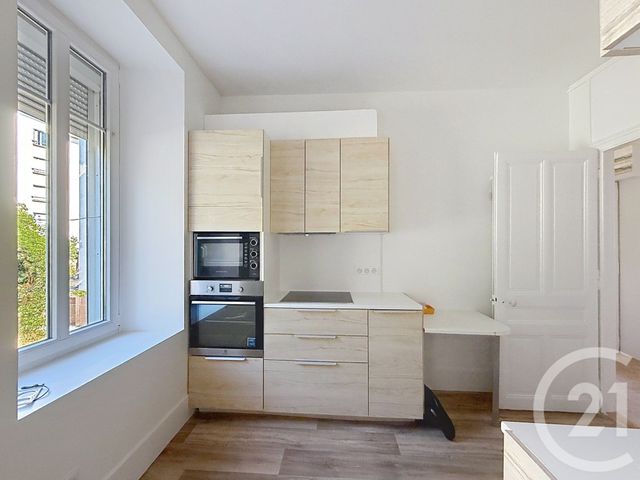 Appartement F3 &agrave; louer - 3 pi&egrave;ces - 91,52 m2 - Remiremont - 88 - LORRAINE