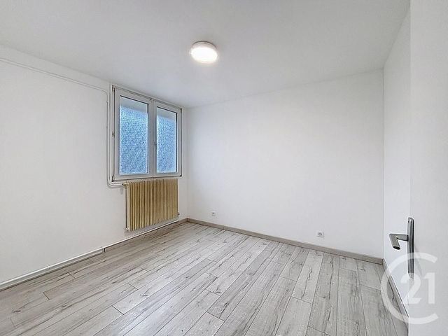 Appartement F3 &agrave; louer - 3 pi&egrave;ces - 60,81 m2 - Epinal - 88 - LORRAINE