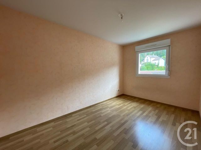 Appartement F3 &agrave; louer - 3 pi&egrave;ces - 65,02 m2 - Remiremont - 88 - LORRAINE