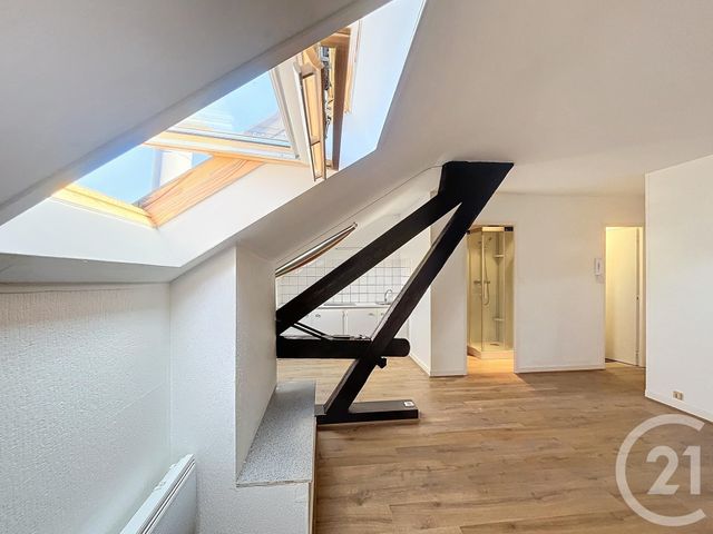 Appartement Studio &agrave; louer - 1 pi&egrave;ce - 25,67 m2 - Remiremont - 88 - LORRAINE