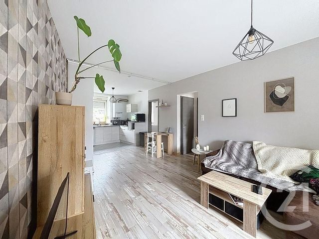 Appartement F3 &agrave; louer - 3 pi&egrave;ces - 52,09 m2 - Epinal - 88 - LORRAINE