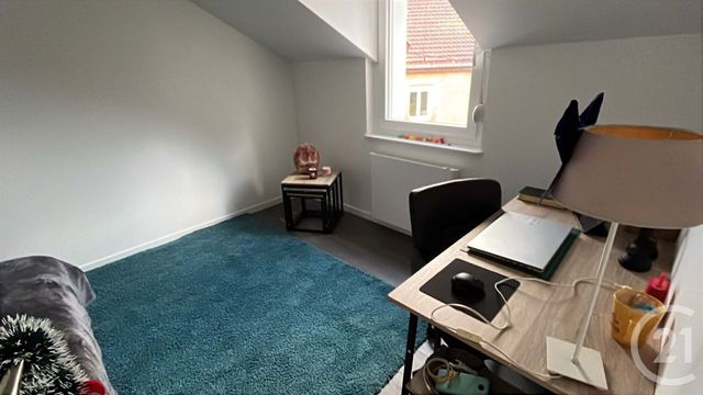 Appartement F1 &agrave; louer - 1 pi&egrave;ce - 24,40 m2 - Remiremont - 88 - LORRAINE