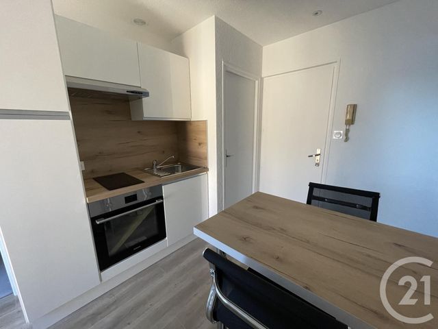 Appartement F1 &agrave; louer - 1 pi&egrave;ce - 25,76 m2 - Remiremont - 88 - LORRAINE