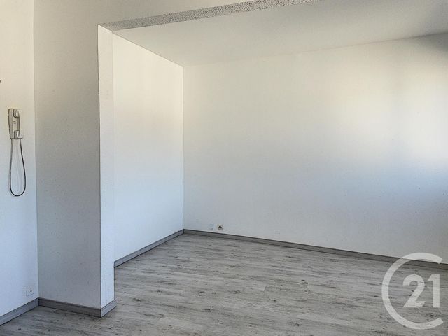 Appartement F1 &agrave; louer - 1 pi&egrave;ce - 22 m2 - Remiremont - 88 - LORRAINE