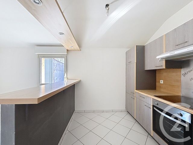 Appartement F3 &agrave; louer - 3 pi&egrave;ces - 61,23 m2 - Remiremont - 88 - LORRAINE