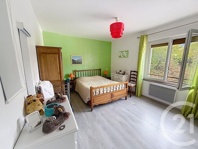 Appartement F5 &agrave; vendre - 5 pi&egrave;ces - 95,77 m2 - St Nabord - 88 - LORRAINE