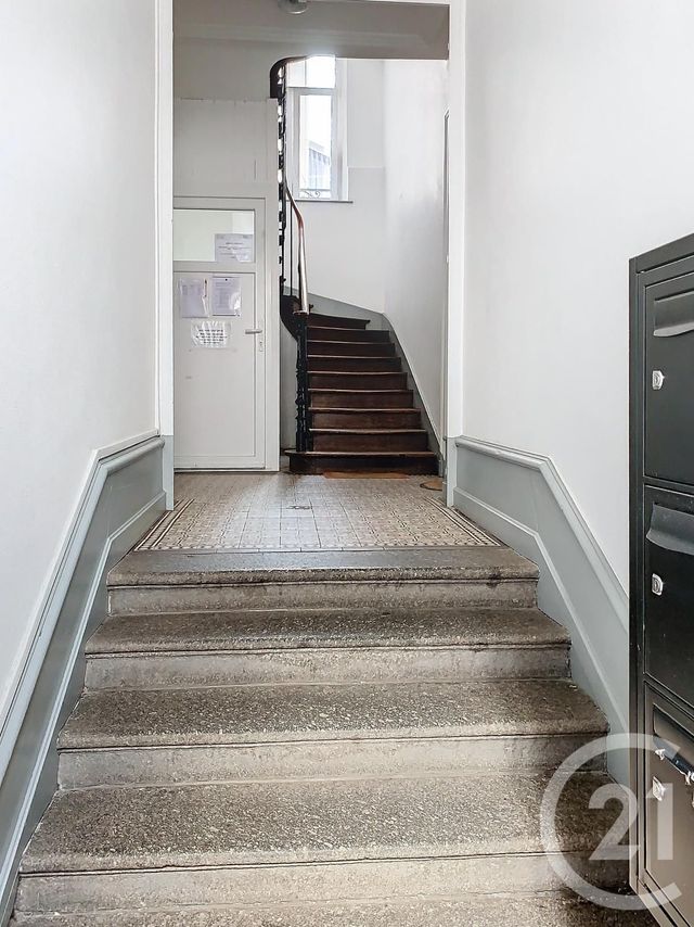 Appartement F3 &agrave; louer - 3 pi&egrave;ces - 76,40 m2 - Epinal - 88 - LORRAINE