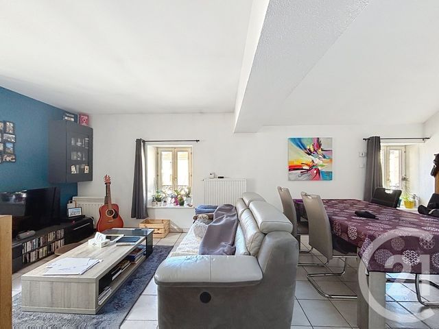Appartement F3 &agrave; louer - 3 pi&egrave;ces - 70,83 m2 - Remiremont - 88 - LORRAINE